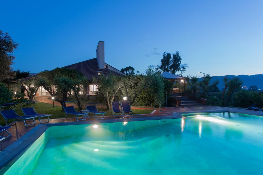 Dell'angelo 4* Luni